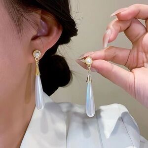 Elegant Pearl Drop‎ Earrings – Long Teardrop Dangle with Gold Tone Accent new
